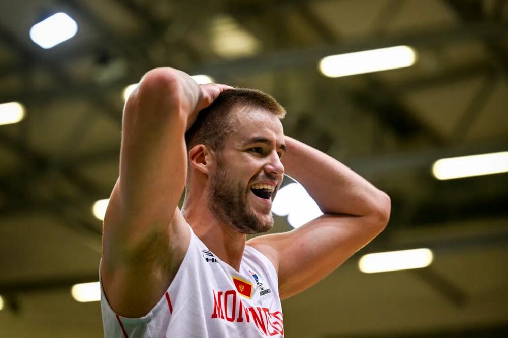 Dino Radončić, Foto: FIBA