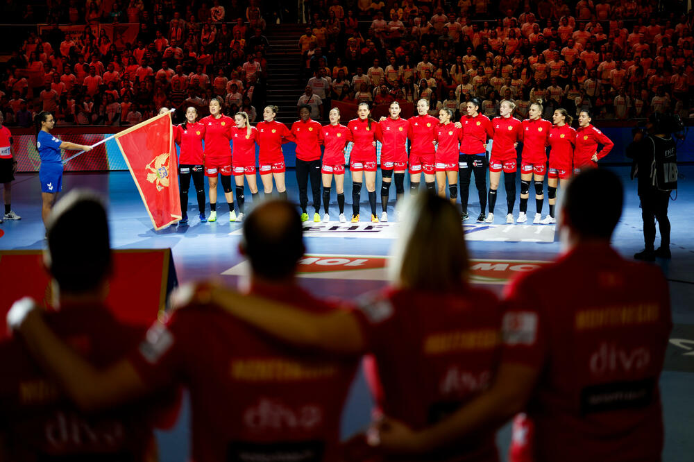 Lavice na otvaranju EHF Eura 2024, Foto: Jozo Čabraja/kolektiff