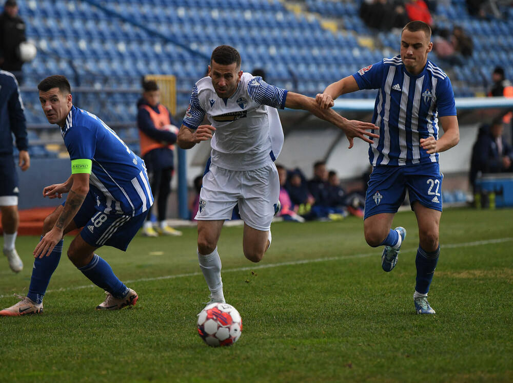 <p>Odigrani mečevi 18. kola Meridianbet 1. Crnogorske fudbalske lige - Podgoričani potvrdili da nemaju pravog konkurenta u trci za titulu</p>