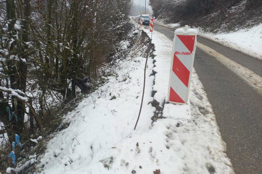 Put oštećen na ulazu u Gornju Crnču, Foto: Jadranka Ćetković