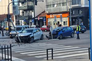 Saobraćajna nezgoda u Podgorici: Povrijeđene tri osobe, oštećen...