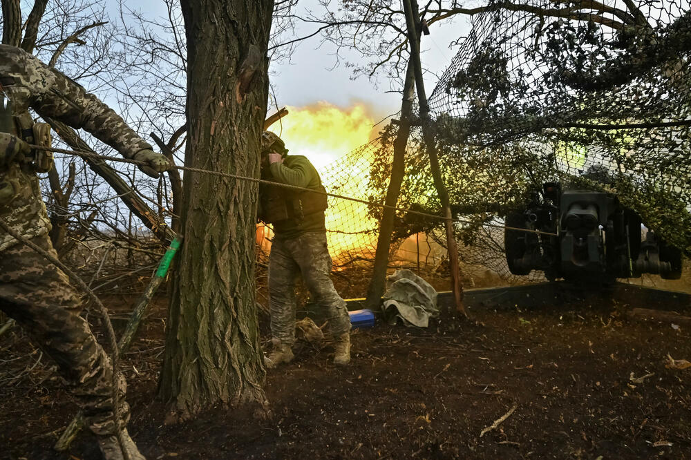 Ukrajinski vojnici na ratištu, Foto: Reuters