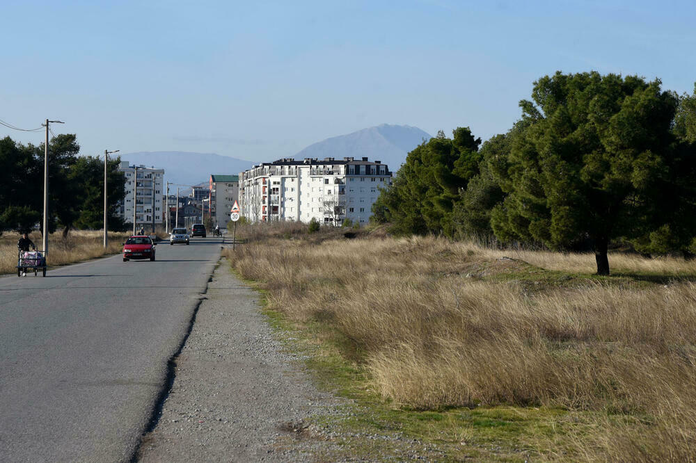 Bulevar Pera Ćetkovića (Ilustracija, arhiva “Vijesti”), Foto: Luka Zeković