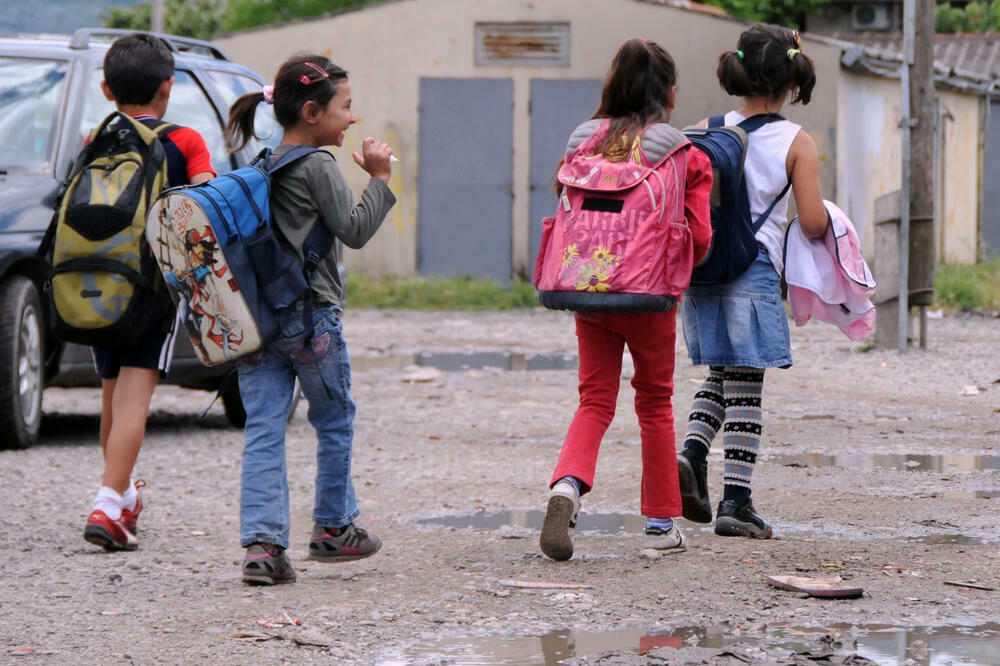 Obezbijediti da što više djece RE populacije ide u vrtić, Foto: Luka Zeković