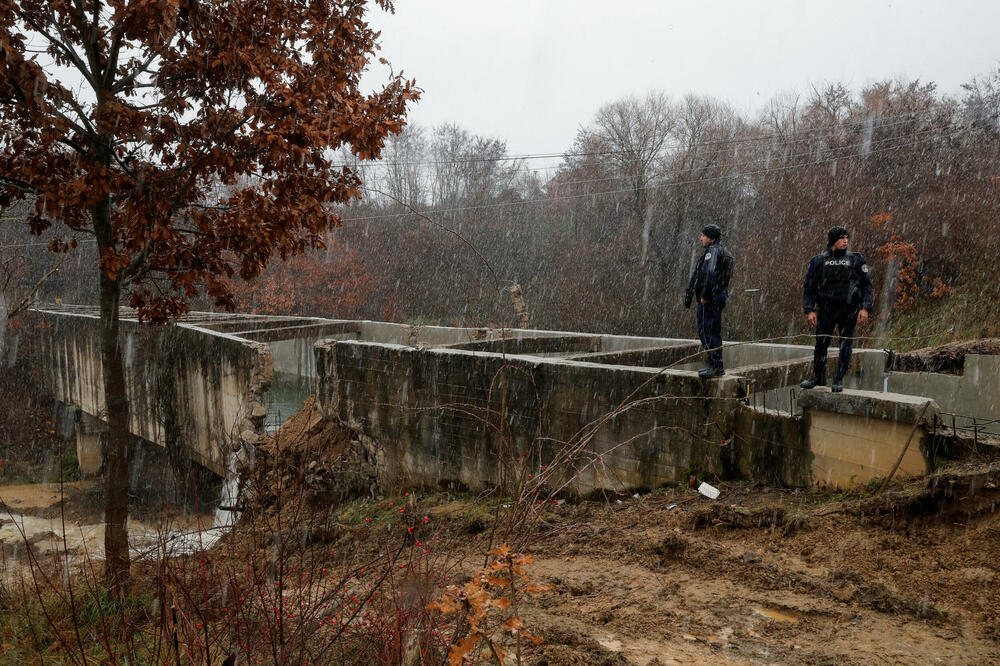 Pripadnici kosovske policije, Foto: Reuters