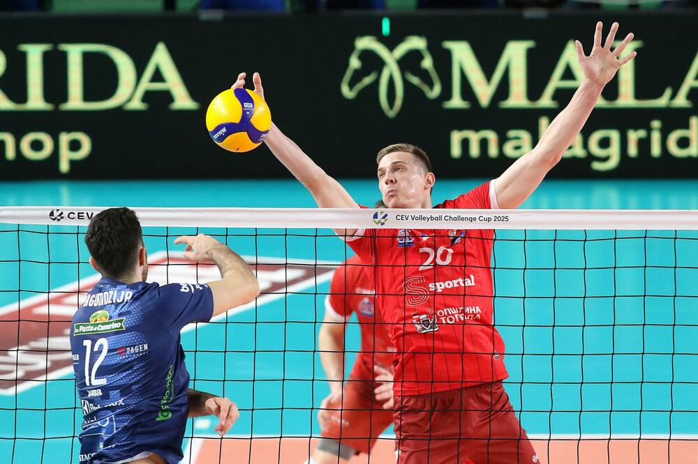 Milutin Pavićević na bloku, Foto: CEV