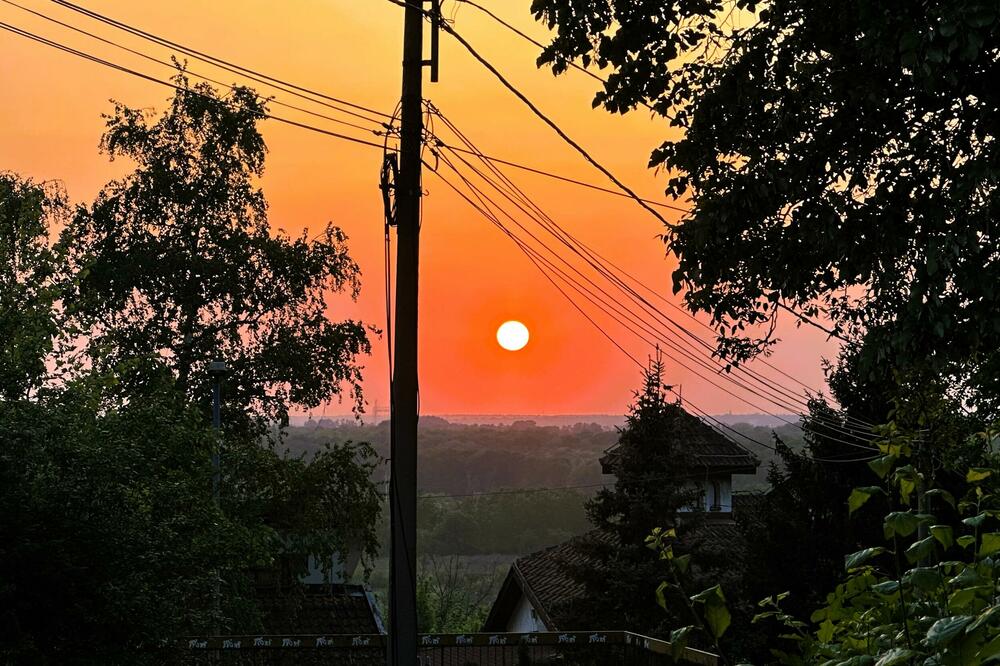 Sumrak na Banovom brdu, Beograd, 12. 04. 2024, Foto: D. Dedović