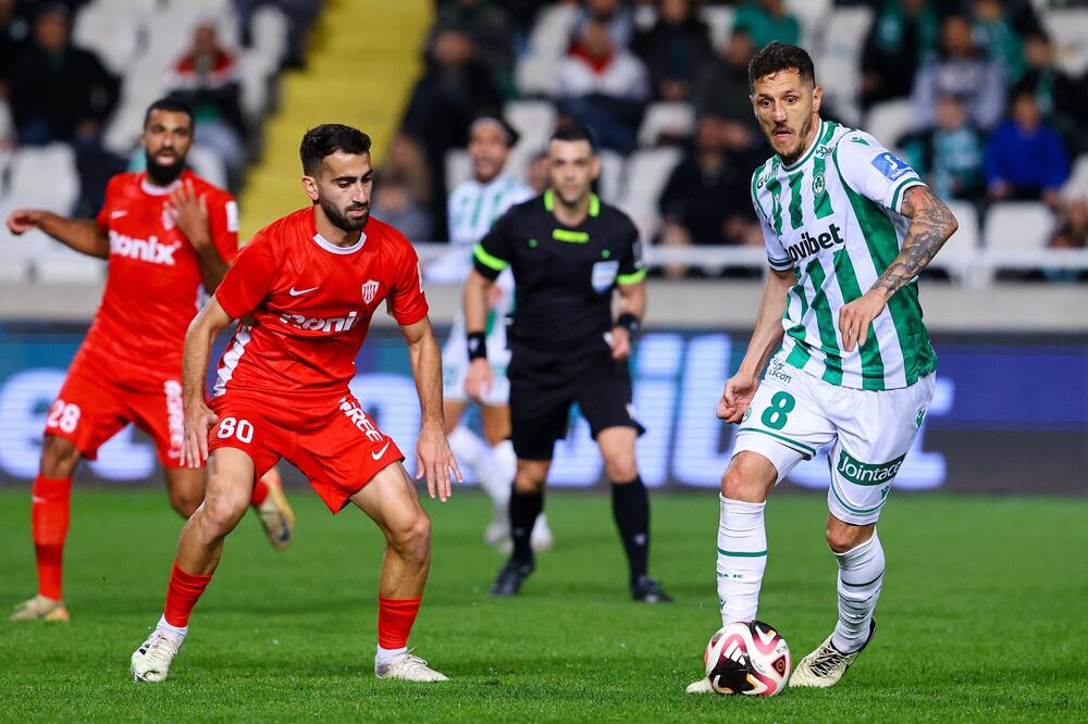 Jovetić na današnjem meču, Foto: OMONOIA FC/Facebook