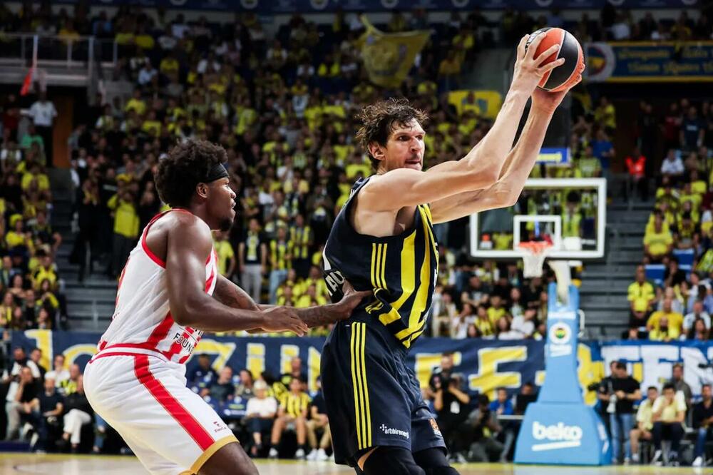 Boban Marjanović, Foto: Euroleague.net