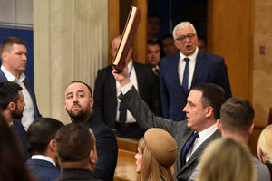 Lideri opozicije u utorak o političkim prilikama i dešavanjima u...