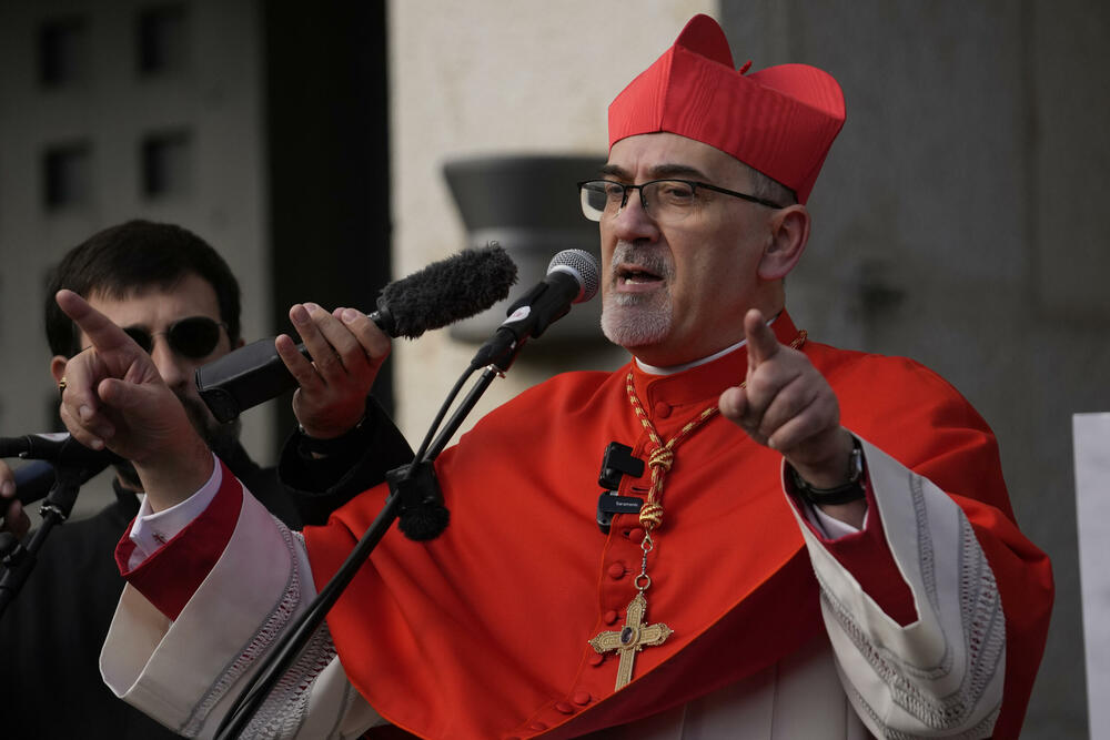 <p>Latinski patrijarh Pjerbatista Picabala, najviši rimokatolički sveštenik u Svetoj zemlji, primijetio je zatvorene prodavnice i prazne ulice i izrazio nadu da će sljedeće godine biti bolje</p>