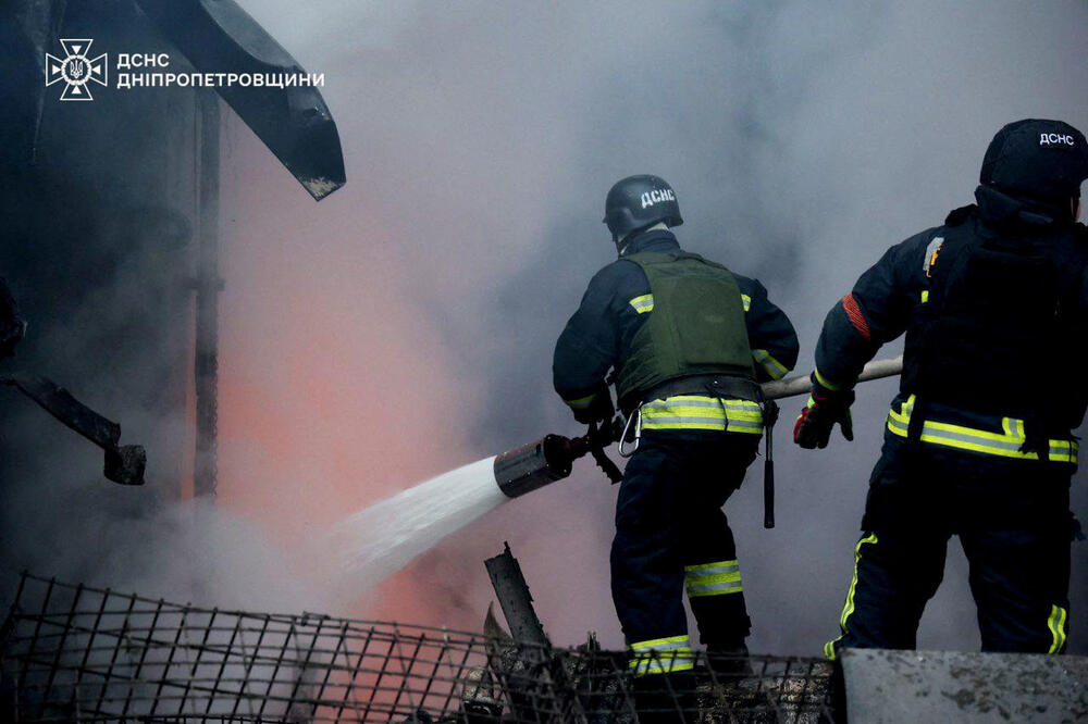 <p>Pola miliona ljudi u Harkovskoj oblasti ostalo je bez grijanja, na temperaturama od samo nekoliko stepeni Celzijusa iznad nule, dok je u glavnom gradu Kijevu i drugdje bilo nestanaka struje</p>