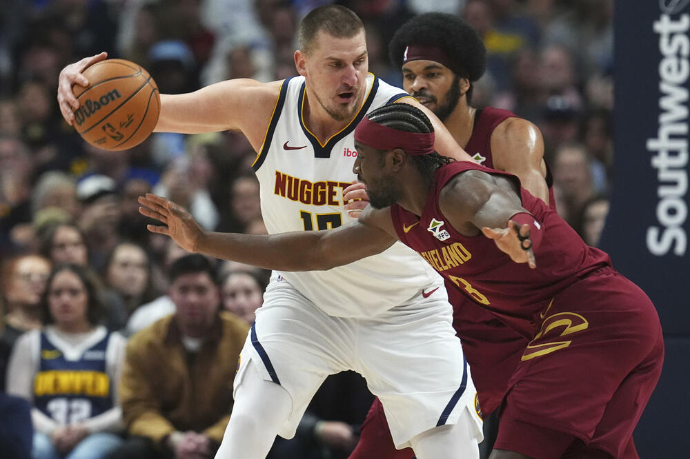 Nikola Jokić, Foto: Beta/AP Photo/David Zalubowski