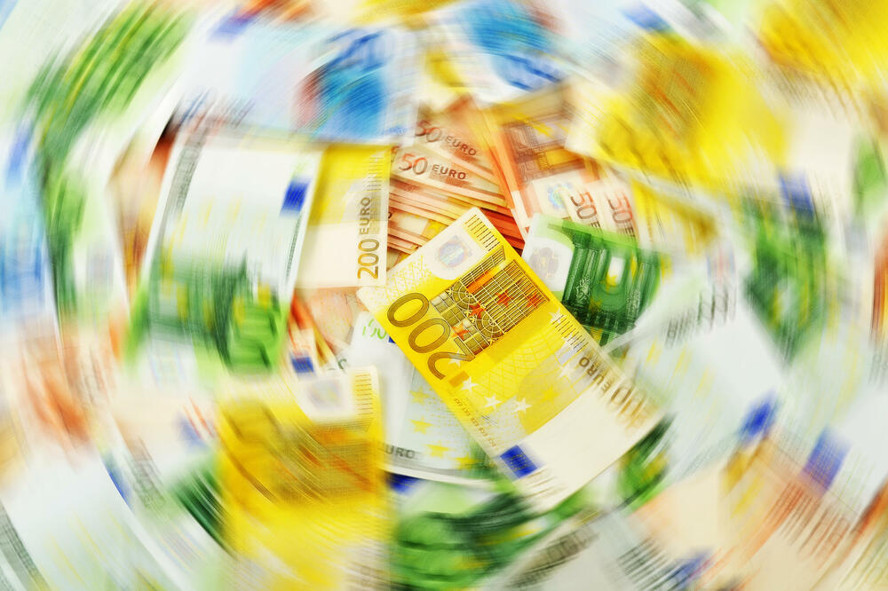 Na zapadnom Balkanu godišnje se “operu” milijarde (ilustracija), Foto: Shutterstock