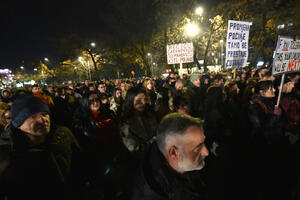 Arhiv javnih skupova: Na protestu u Podgorici učestvovalo oko...