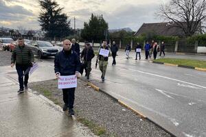 Protest na Cetinjskom putu: Traže da "Plantaže" vrate parcelu,...