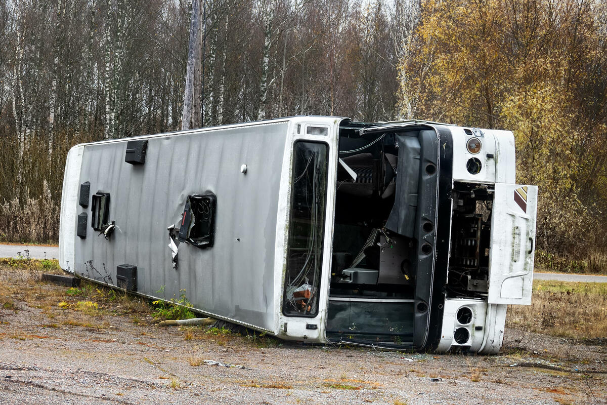 Njemačka: Prevrnuo se autobus, poginule dvije osobe