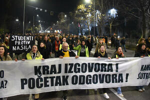 Studentski parlament osudio napad na studente od strane političara...