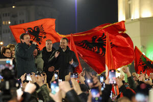 Rezultati izbora na Kosovu, obrađeno99,17 odsto biračkih mjesta:...